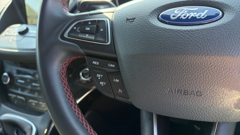 Ford Kuga 1.5 TDCi ST-Line 5dr 2WD Diesel Estate